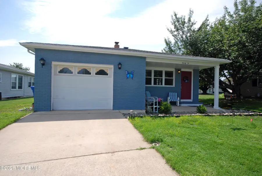 22 Vera Cruz Court, Toms River, NJ 08757 - #2