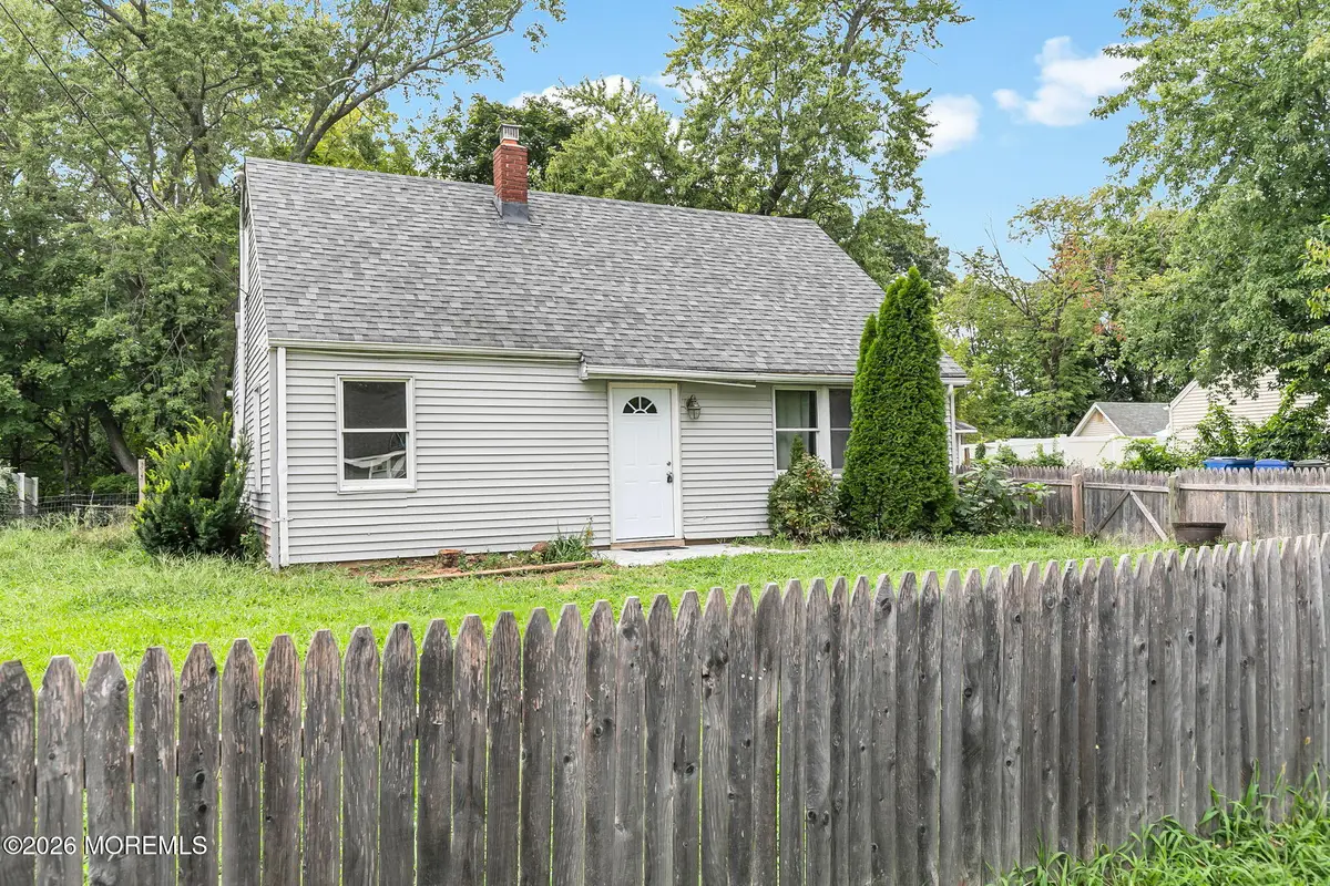 10 Steven Avenue, Tinton Falls, NJ 07724 - #1