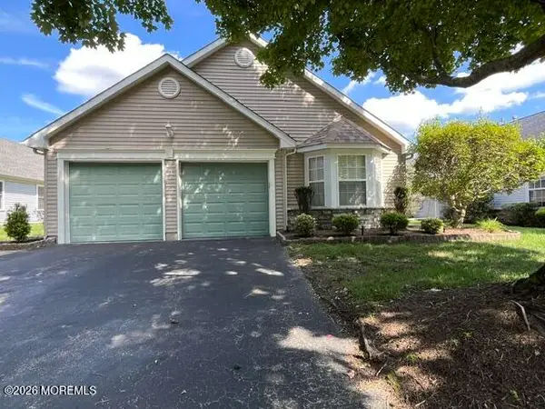 2758 Lenox Street, Toms River, NJ 08755