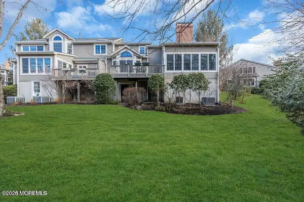 132 Silvermist Court, Little Silver, NJ 07739
