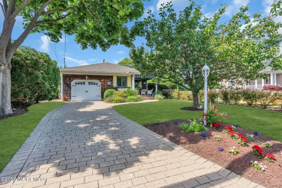 415 Newark Avenue, Point Pleasant Beach, NJ 08742 - #2