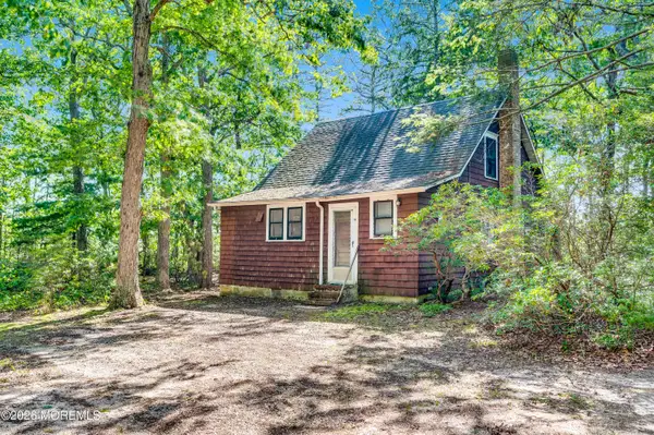 852 Ridge Road, Brick, NJ 08724