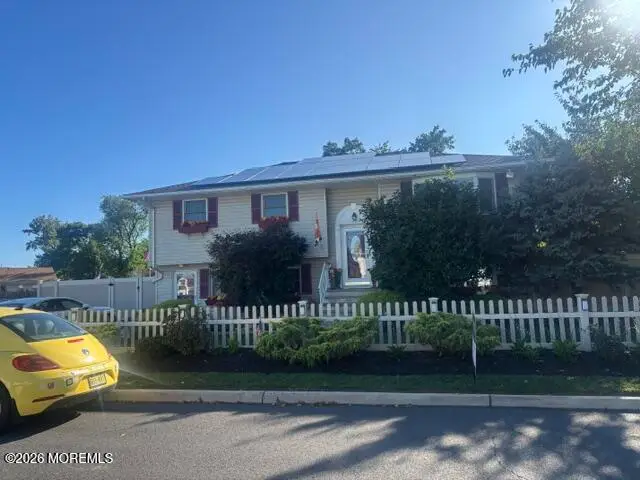 902 10th Street, Keyport, NJ 07735 - #2
