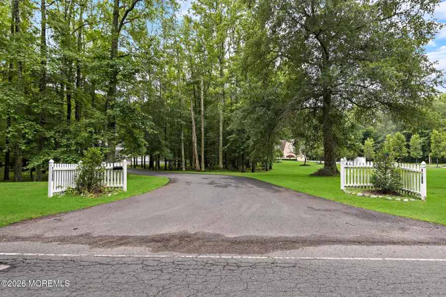 289 Cranberry Road, Farmingdale, NJ 07727 - #2