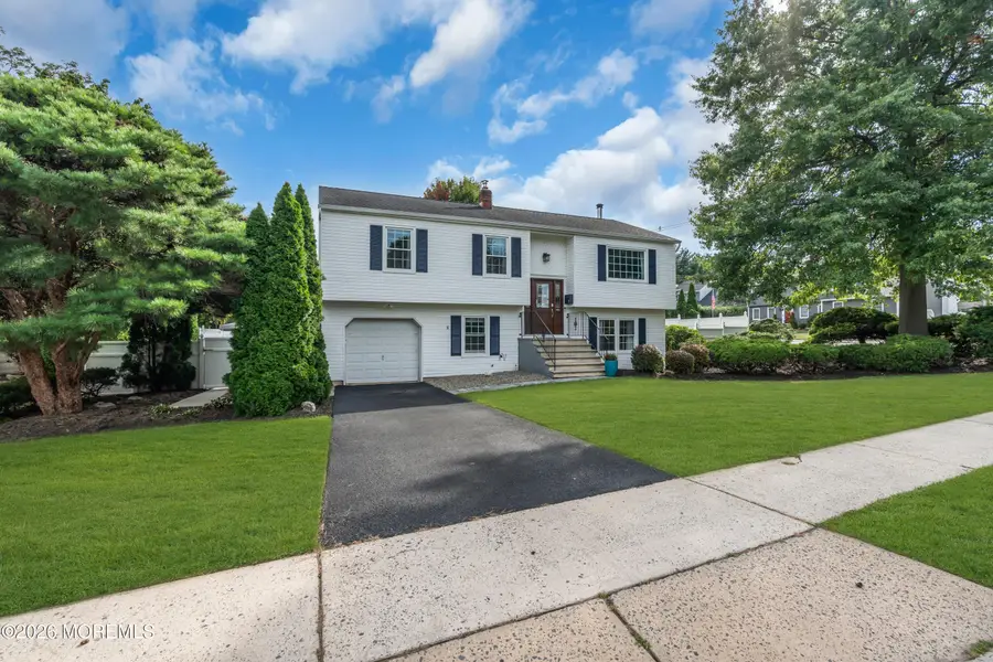 2 Colony Court, Hazlet, NJ 07730 - #2
