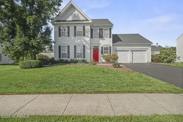 17 Saint Johns Drive, Freehold, NJ 07728