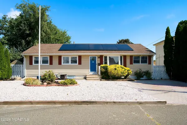 213 Lorraine Place, Brick, NJ 08724
