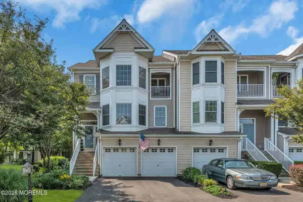 9 Shore Drive, South Amboy, NJ 08879