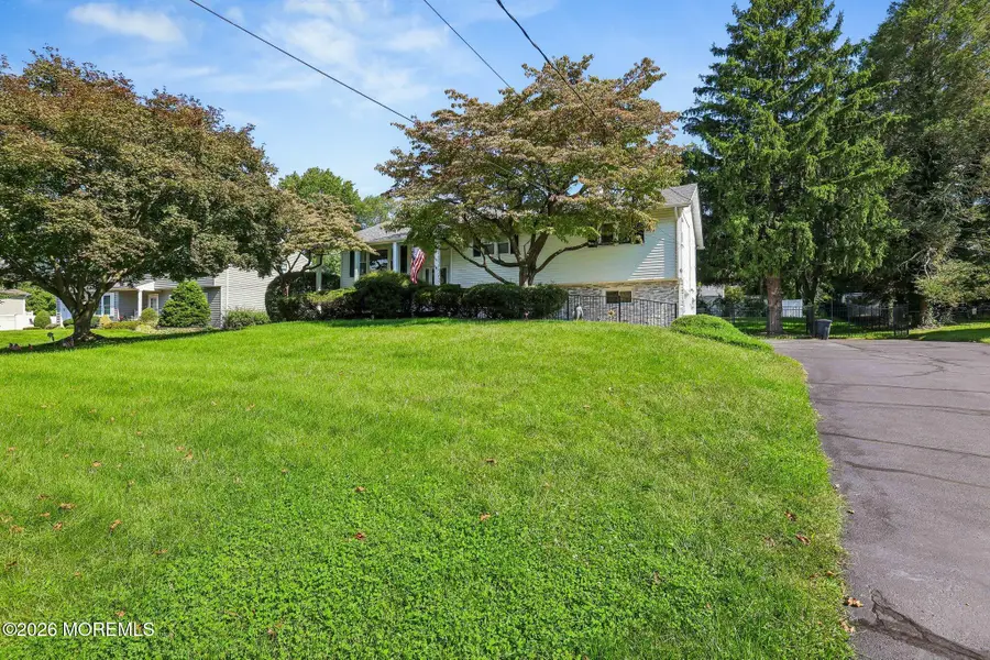 9 Heather Drive, Manalapan, NJ 07726 - #3