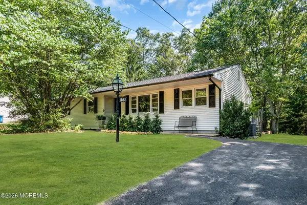 138 Cooks Bridge Road, Jackson, NJ 08527