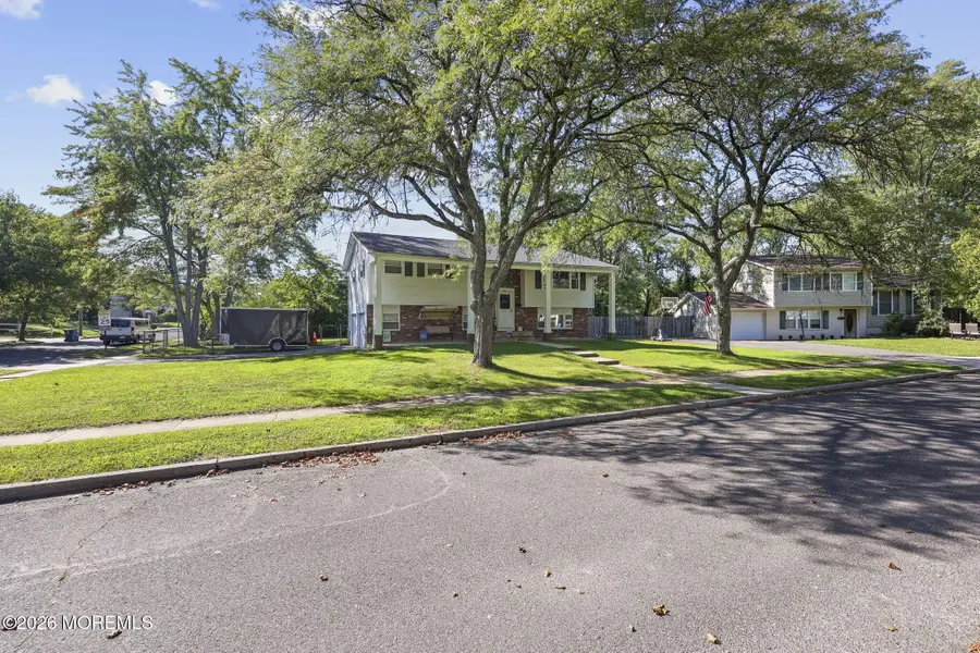 1 Kings Court, Jackson, NJ 08527 - #3