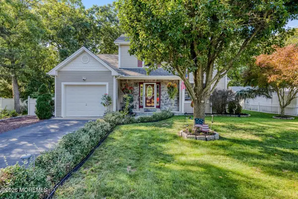 106 1st Avenue, Tuckerton, NJ 08087