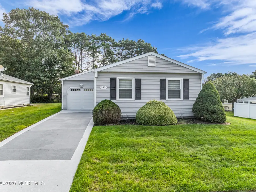 193 Torrey Pines Drive, Toms River, NJ 08757 - #2