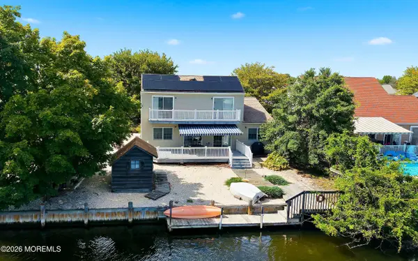 73 Spinnaker Court, Bayville, NJ 08721