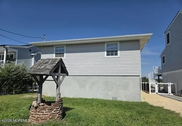 222 Bay Drive, Bayville, NJ 08721