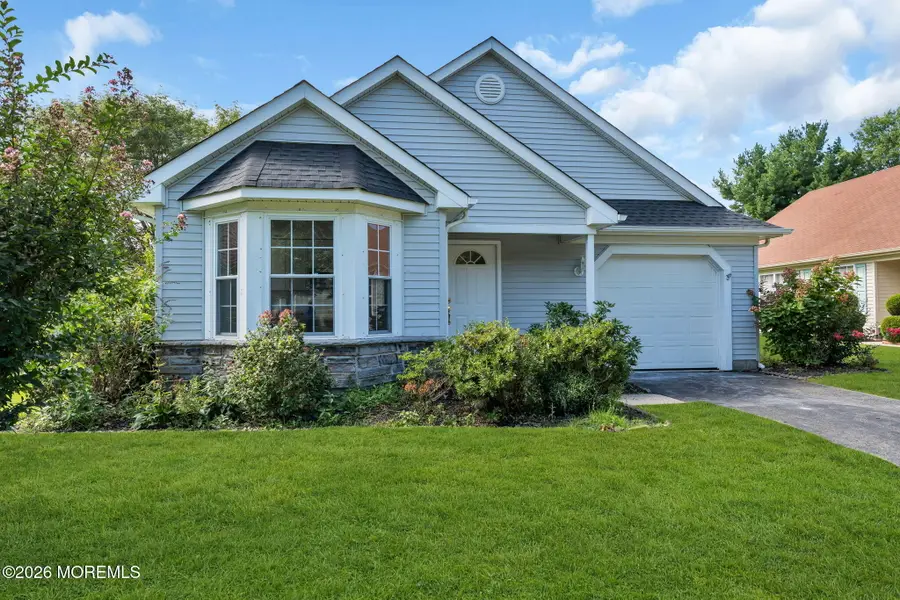 4 Oakmont Road, Lakewood, NJ 08701 - #3