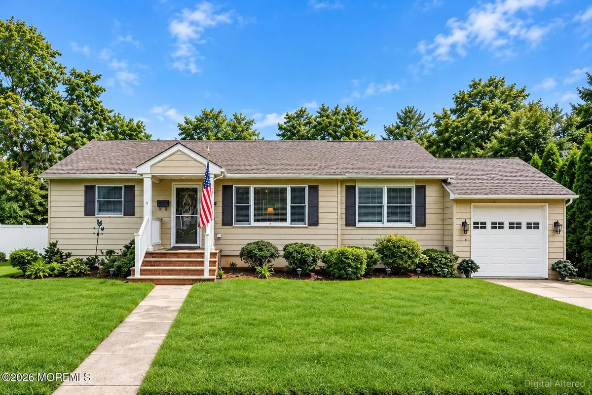 177 10th Street, Belford, NJ 07718 - #1
