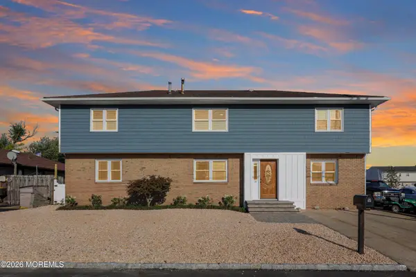 19 Acapulco Drive, Brick, NJ 08723