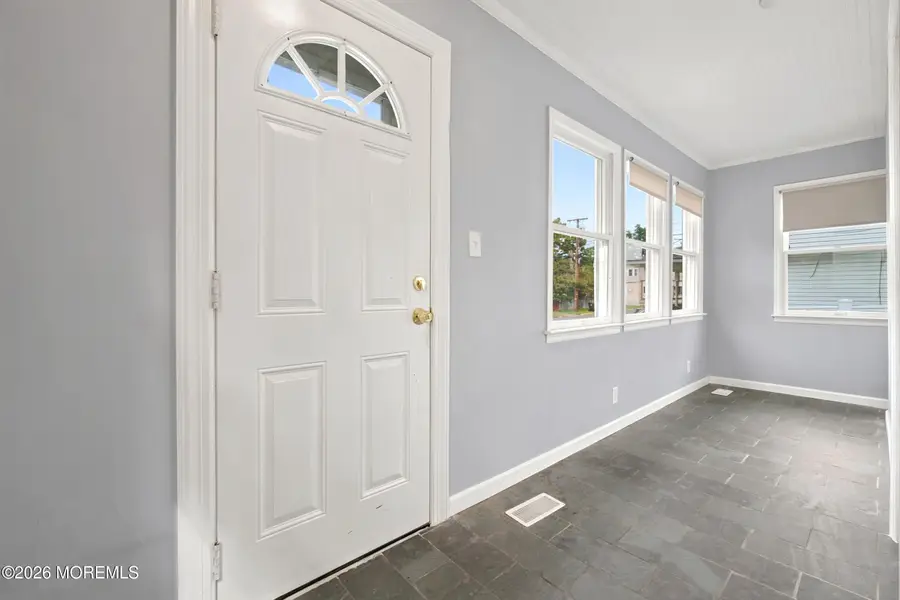 42 Center Avenue, Leonardo, NJ 07737 - #2