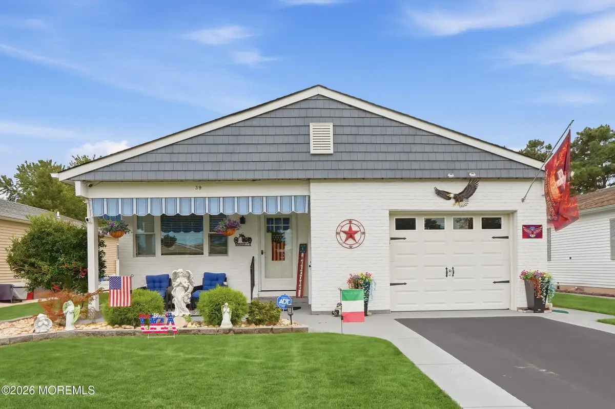 39 Chesterfield Lane, Toms River, NJ 08757 - #1