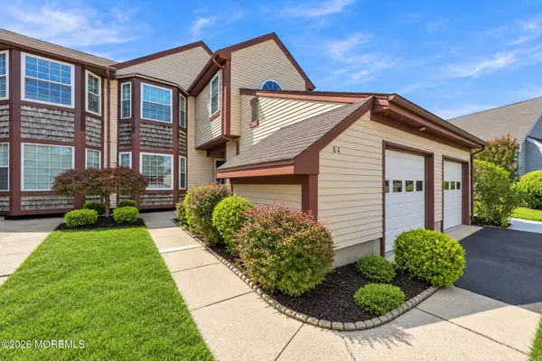 8 Rothwell Drive #8A, Monroe, NJ 08831