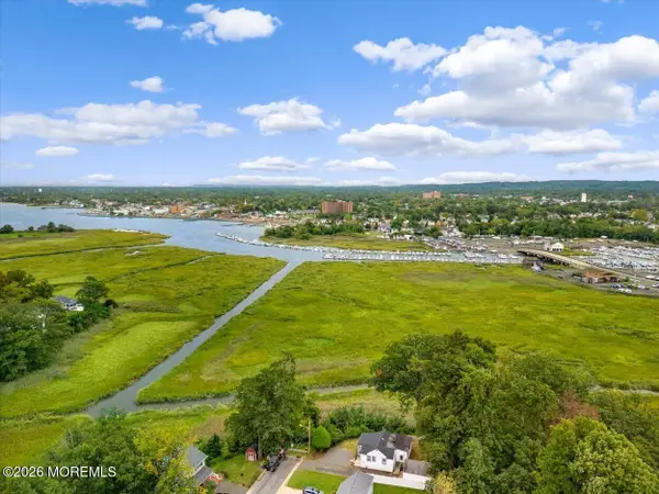 471 Beverly Drive, Keyport, NJ 07735