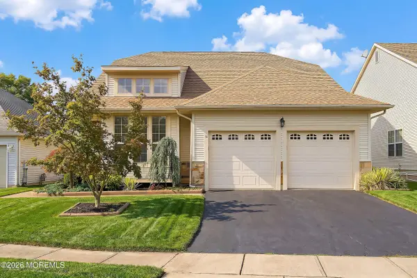 12 Pomeroy Court, Jackson, NJ 08527