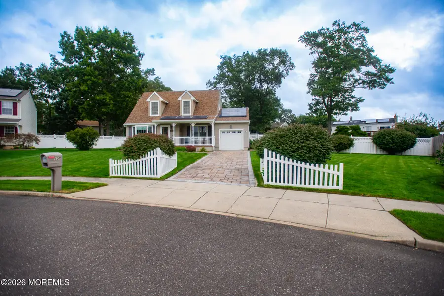 107 Eric Court, Toms River, NJ 08753 - #3