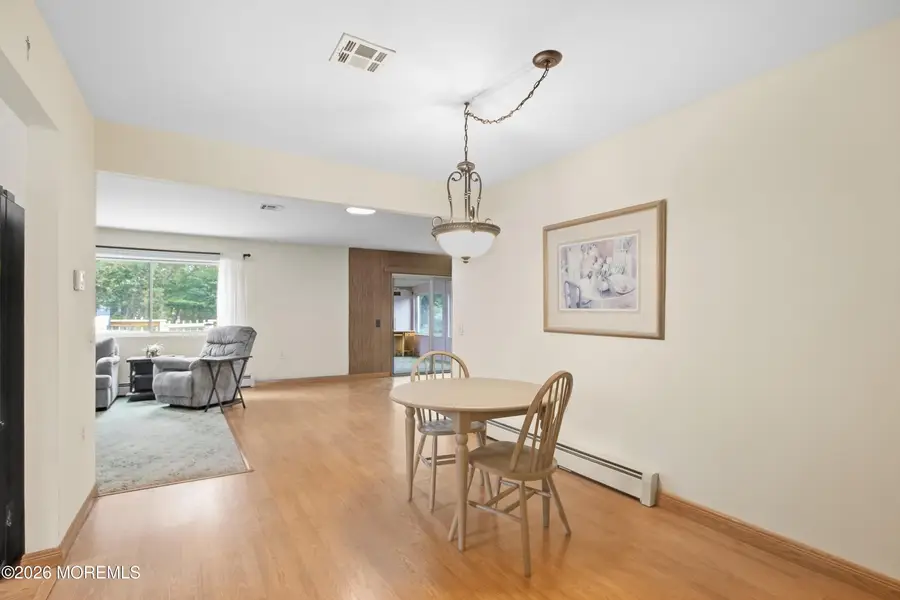 11 Woodstock Drive, Toms River, NJ 08757 - #3