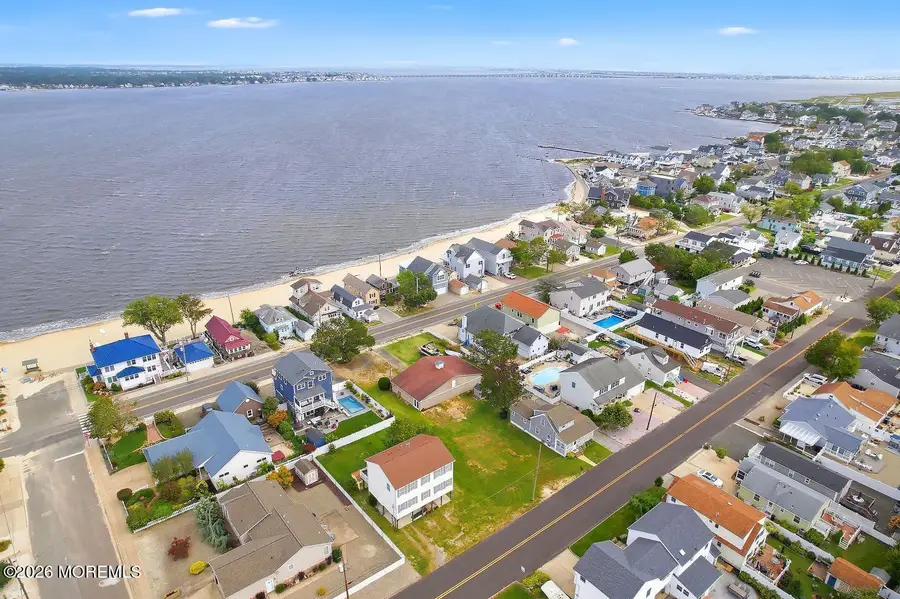 317 Lakewood Avenue, Ocean Gate, NJ 08740 - #3