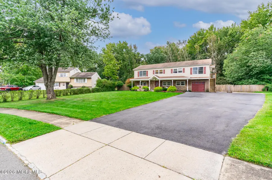 21 Winthrop Drive, Manalapan, NJ 07726 - #2