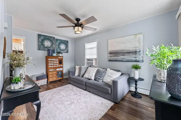 13 Sidney Terrace, Hazlet, NJ 07734