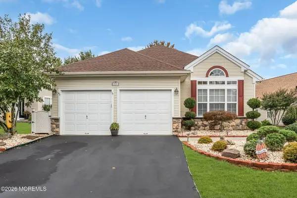 40 Isabella Drive, Manchester, NJ 08759