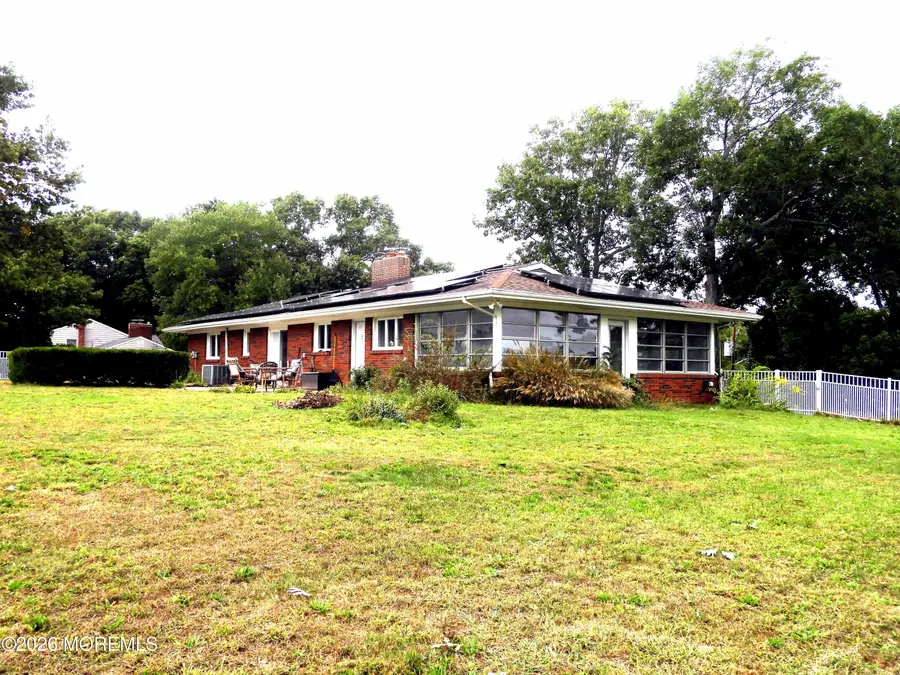 864 Breezy Oaks Drive, Toms River, NJ 08753 - #3