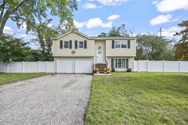 555 Oregon Avenue, Brick, NJ 08724