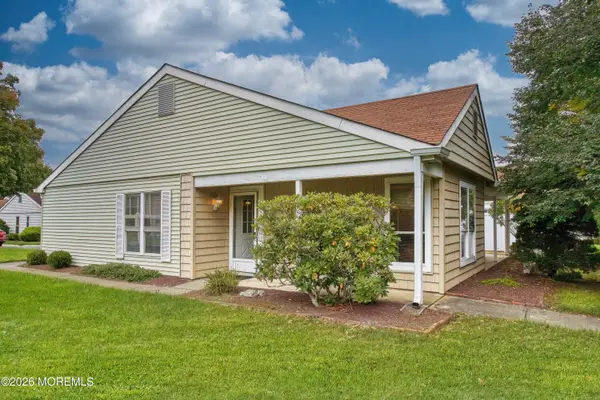 817A Liverpool Circle #A, Manchester, NJ 08759