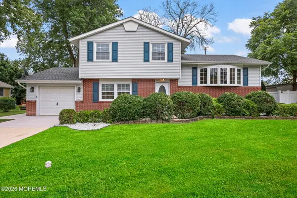 207 Lake Winnepesaukee Drive, Tuckerton, NJ 08087