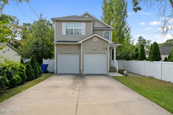 606 Barnegat Avenue, Toms River, NJ 08755