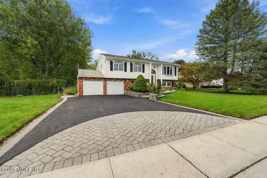 25 Koenig Lane, Freehold, NJ 07728 - #3