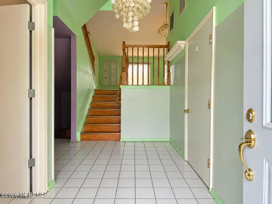 3 Lee Lee Lane, South Amboy, NJ 08879 - #2