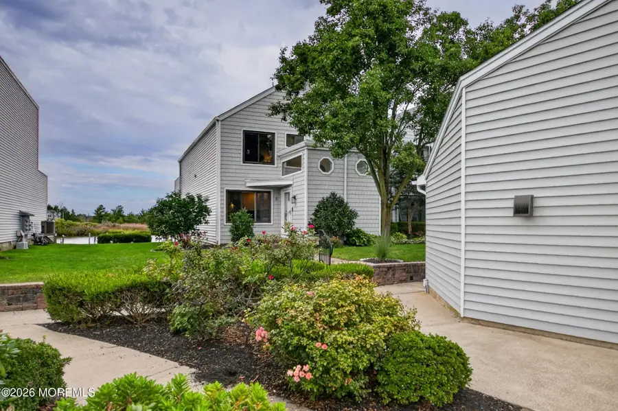 9 Bridgewaters Drive #8, Oceanport, NJ 07757 - #3