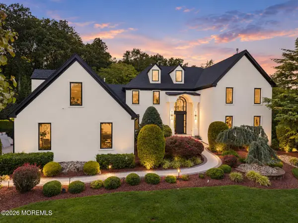 14 Huxley Court, Marlboro, NJ 07746