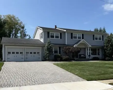 3 Calgary Circle, Morganville, NJ 07751
