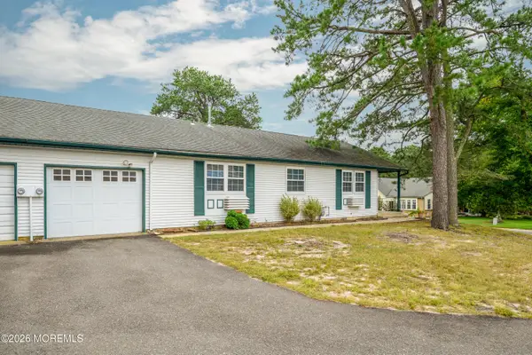 4A Penwood Drive #53, Whiting, NJ 08759