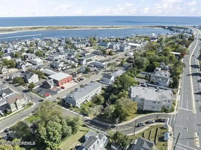 35 Shore Drive, Highlands, NJ 07732 - #3