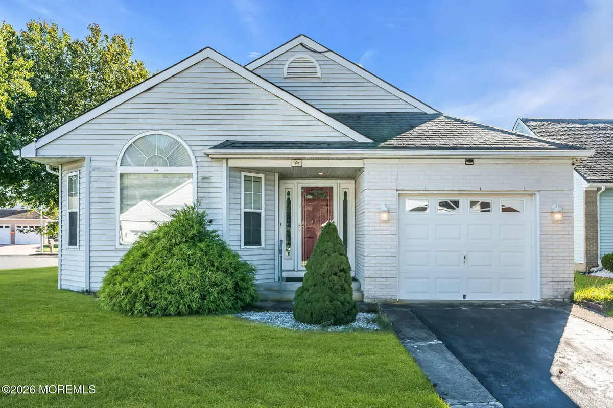 132 Chesterfield Lane, Toms River, NJ 08757 - #1