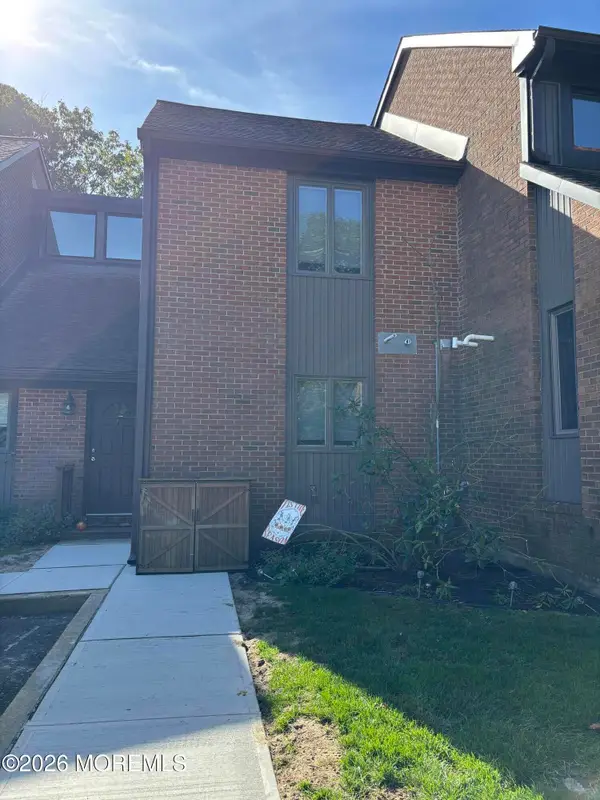 404 Schooner Drive #404, Toms River, NJ 08753