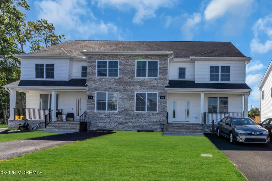 10 Holden Square, Lakewood, NJ 08701 - #2