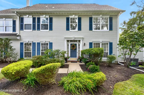106 Manor Court, Wall, NJ 07719