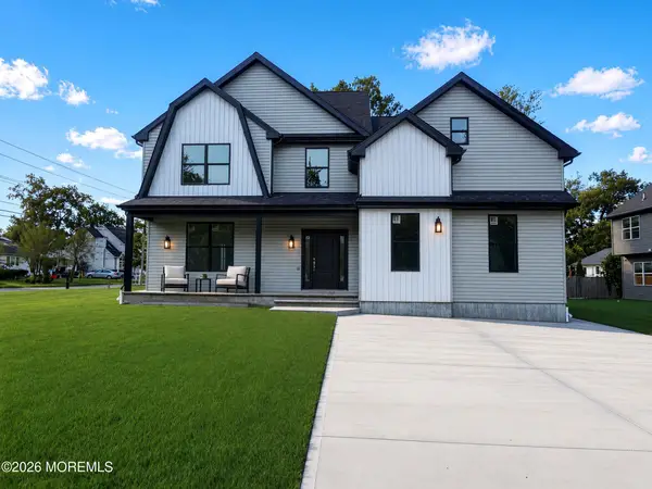 1301 Beechmont Street, Toms River, NJ 08757